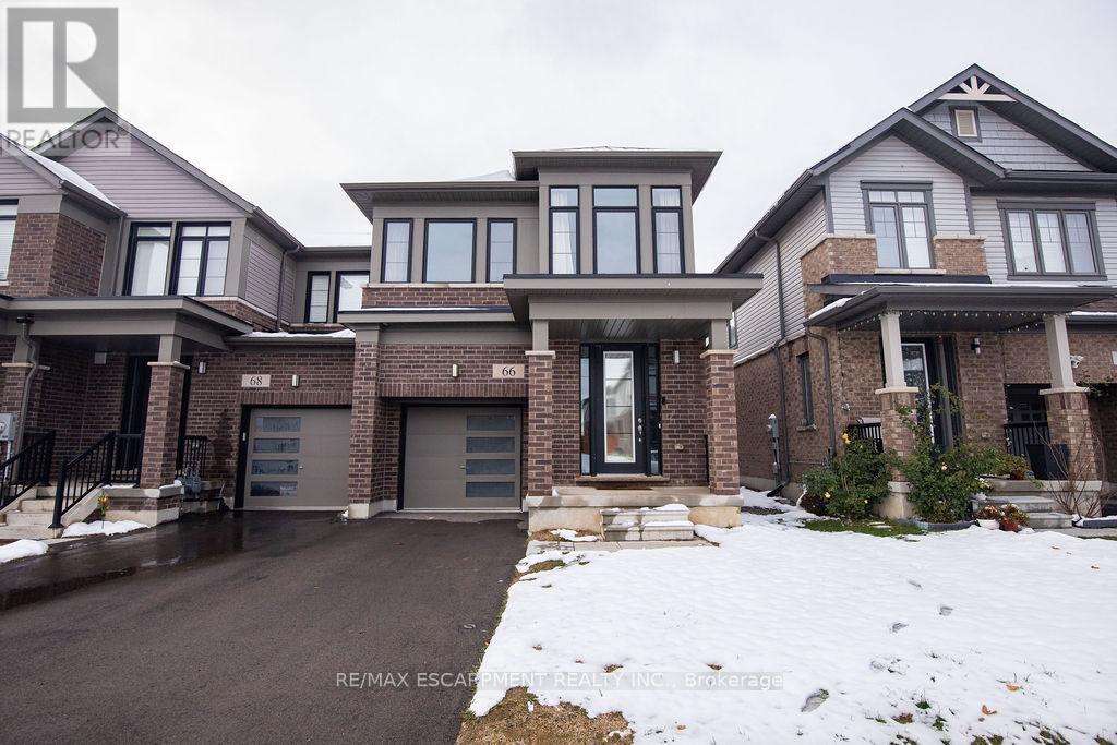 66 Freedom Crescent, Hamilton, ON - Outdoor With Facade