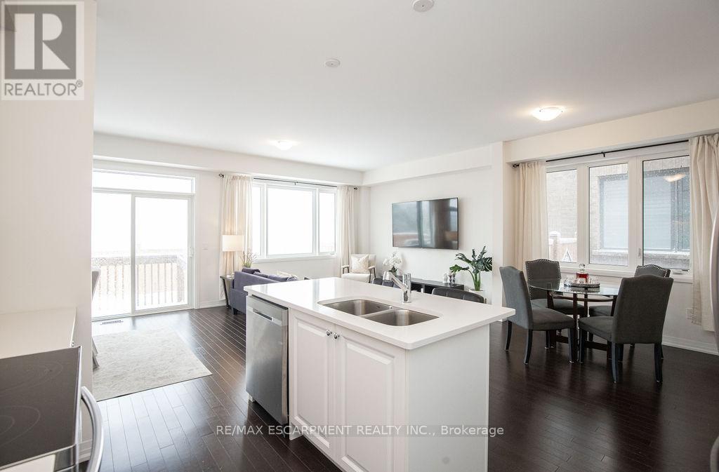 66 Freedom Crescent, Hamilton, ON - Indoor