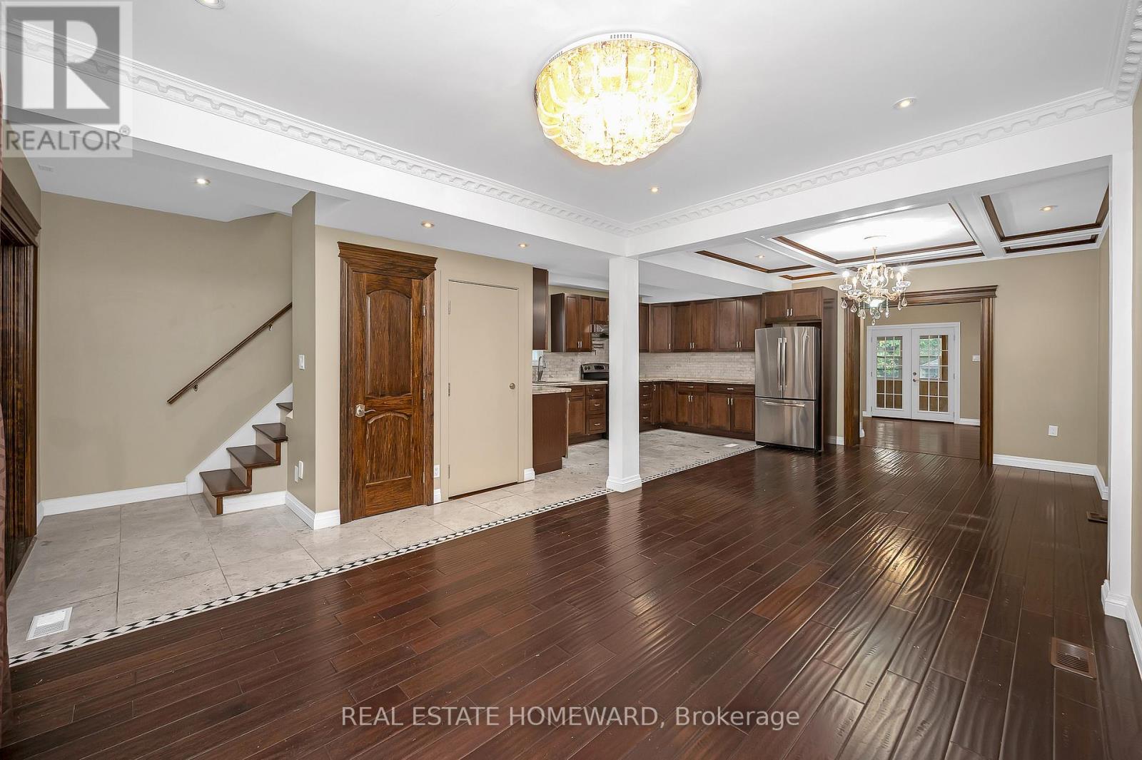 Main2Nd - 71 Paisley Avenue N, Hamilton, ON - Indoor Photo Showing Other Room