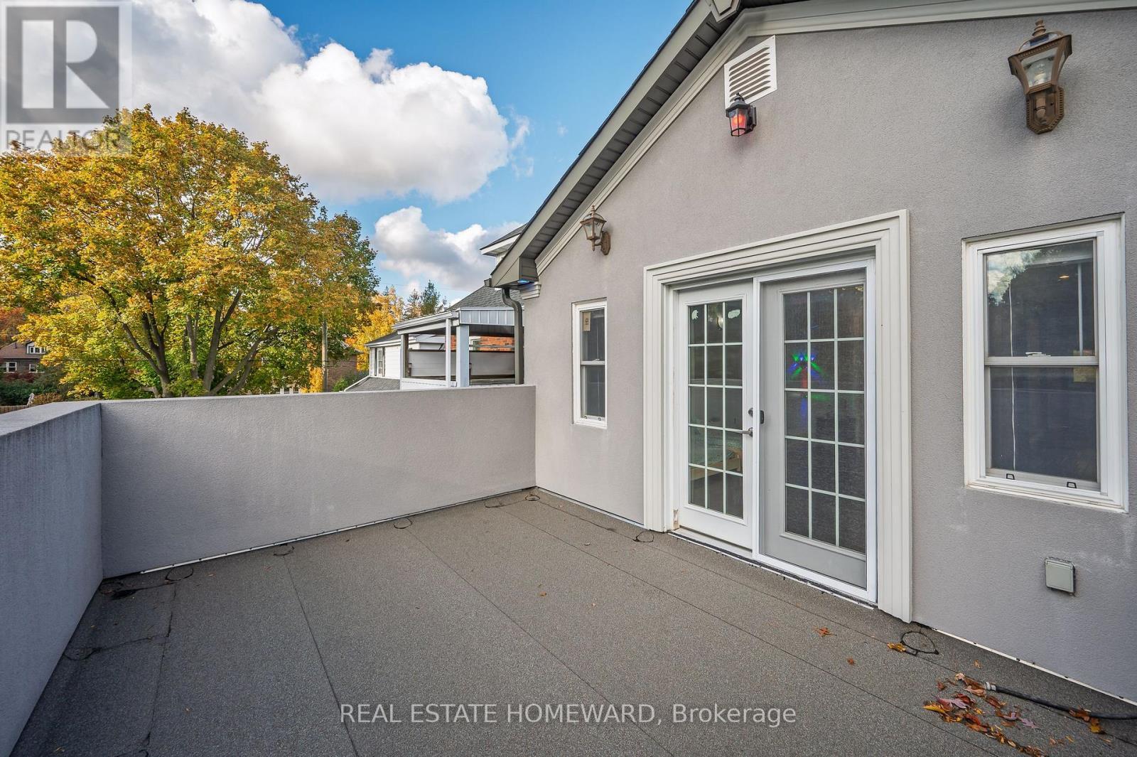 Main2Nd - 71 Paisley Avenue N, Hamilton, ON - Outdoor With Exterior