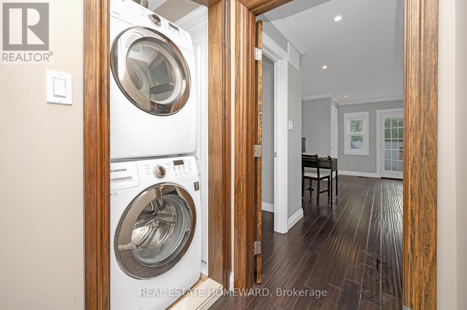 Main2Nd - 71 Paisley Avenue N, Hamilton, ON - Indoor Photo Showing Laundry Room