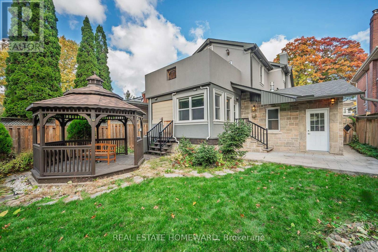 Main2Nd - 71 Paisley Avenue N, Hamilton, ON - Outdoor