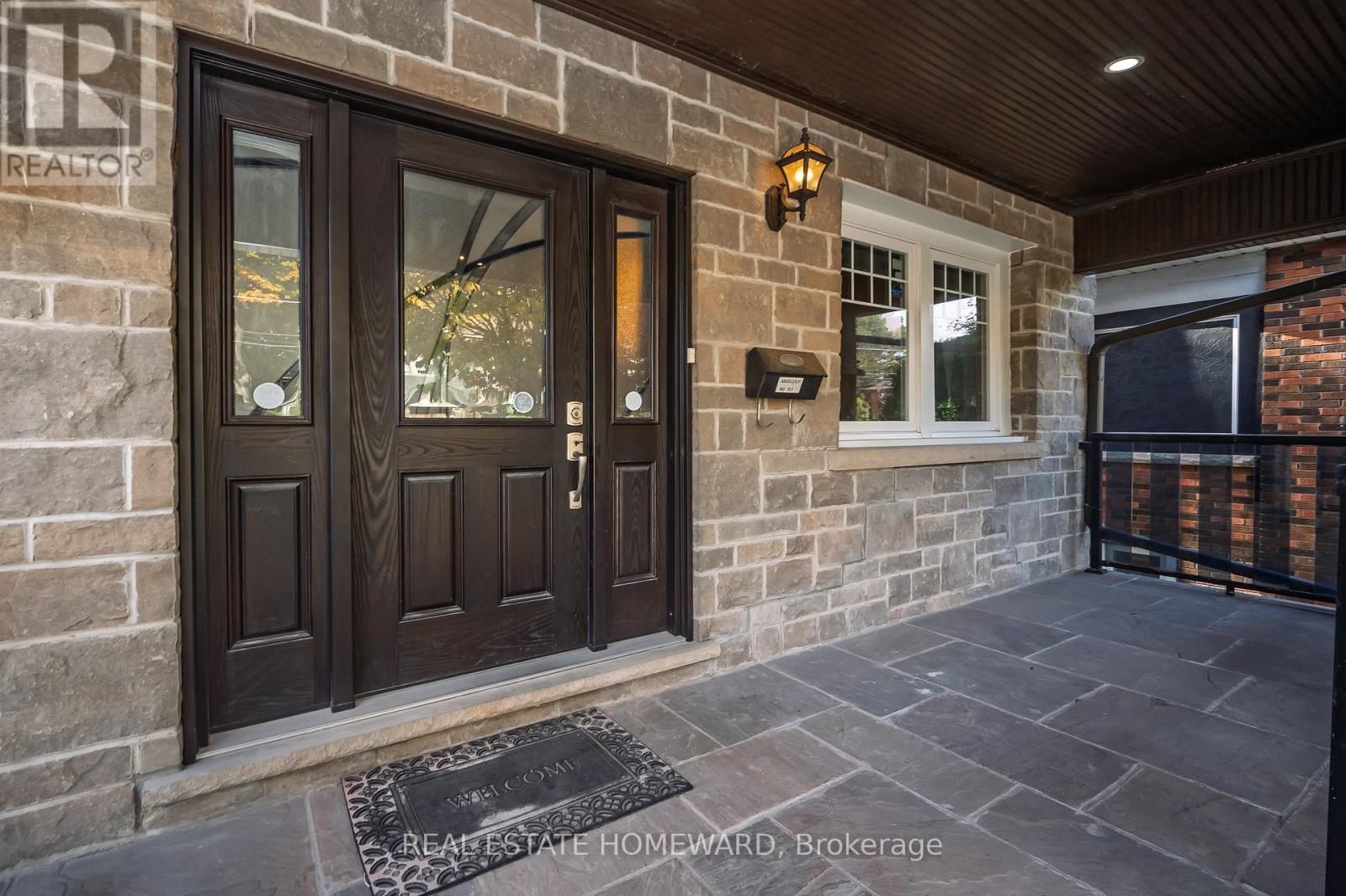 Main2Nd - 71 Paisley Avenue N, Hamilton, ON - Outdoor With Exterior