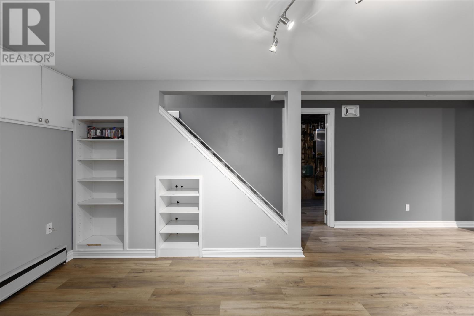 225 Hugill St, Sault Ste. Marie, ON - Indoor Photo Showing Other Room