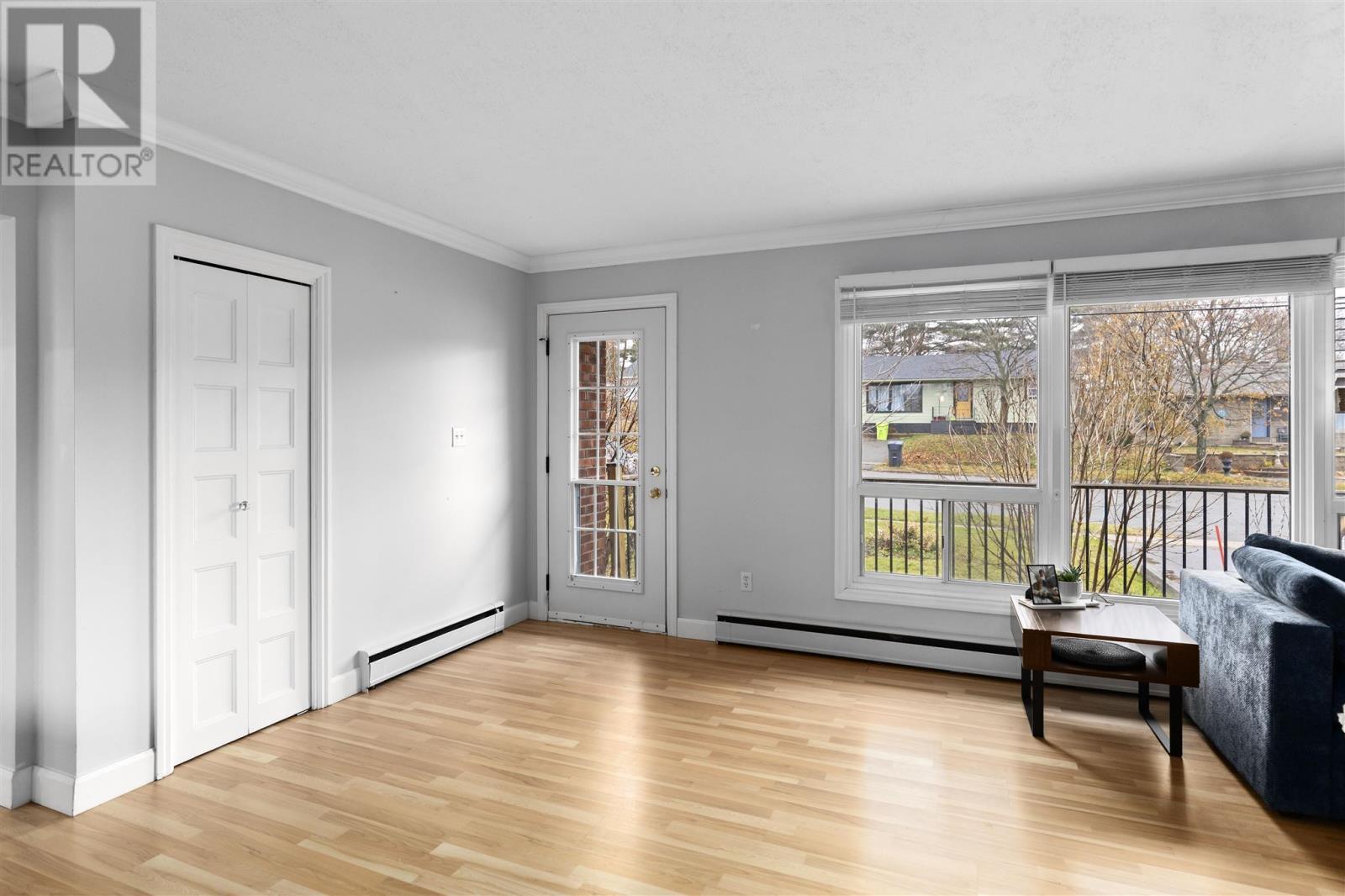 225 Hugill St, Sault Ste. Marie, ON - Indoor