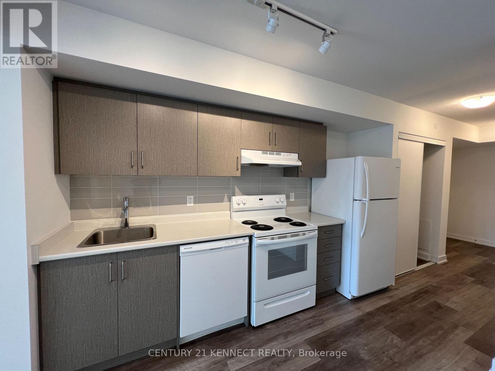 804R - 231 College Street, Toronto, ON - Indoor Photo Showing Kitchen