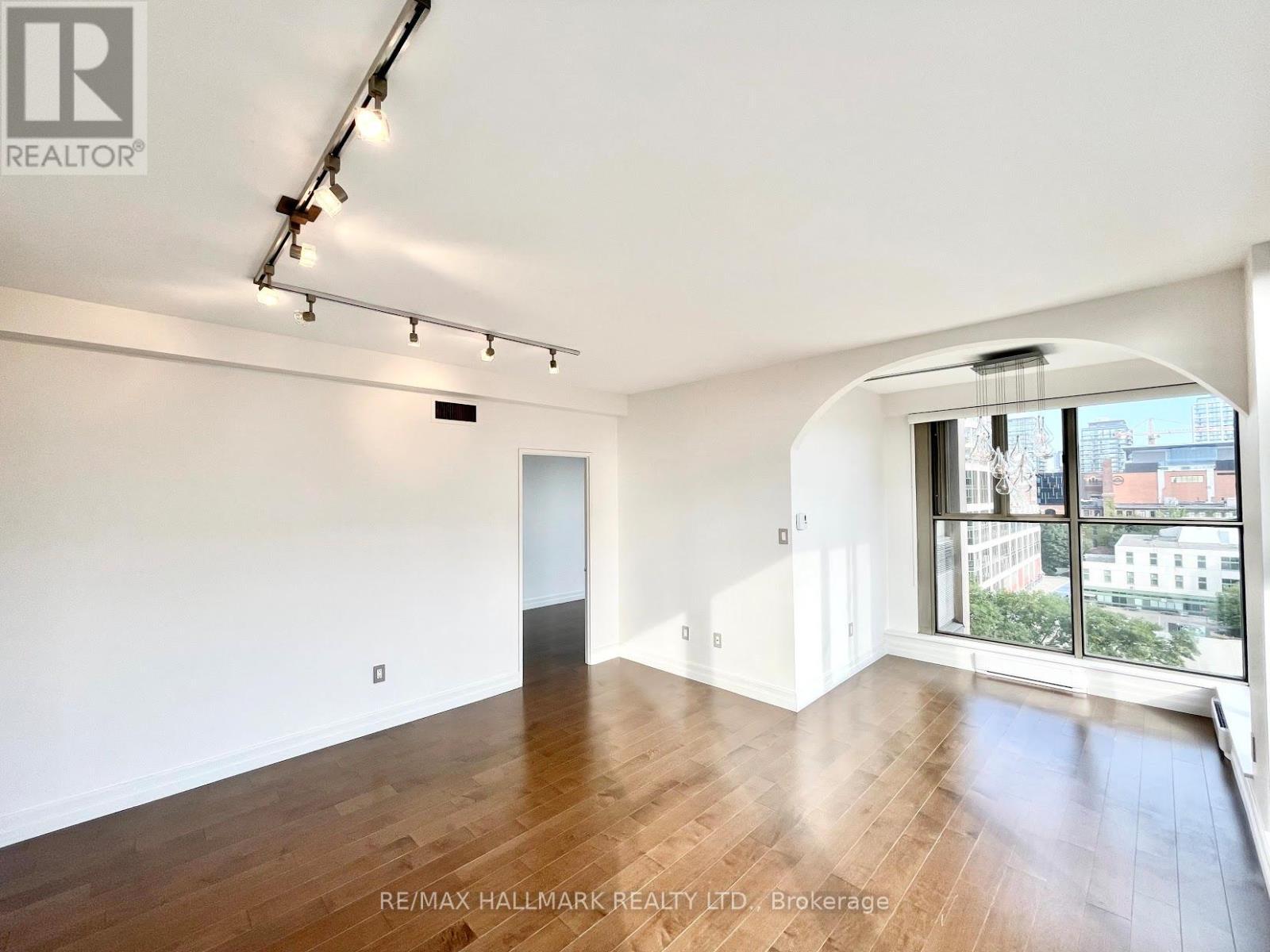 927 - 65 Scadding Avenue, Toronto, ON - Indoor Photo Showing Other Room