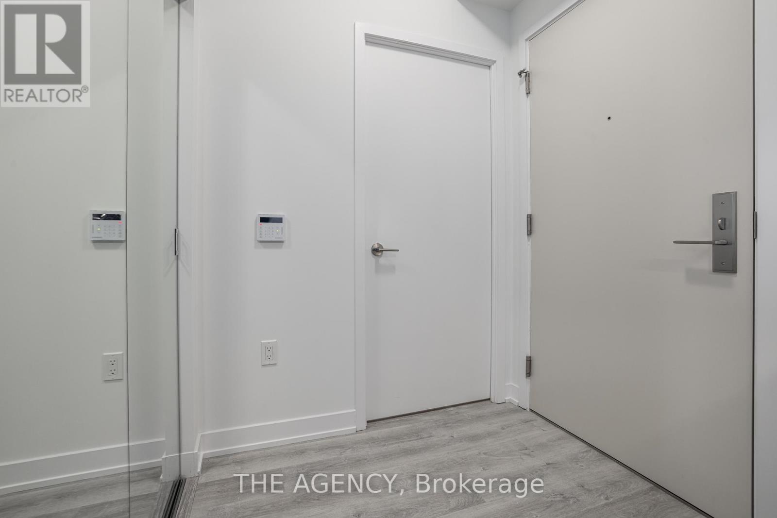 719 - 15 Richardson Street S, Toronto, ON - Indoor Photo Showing Other Room