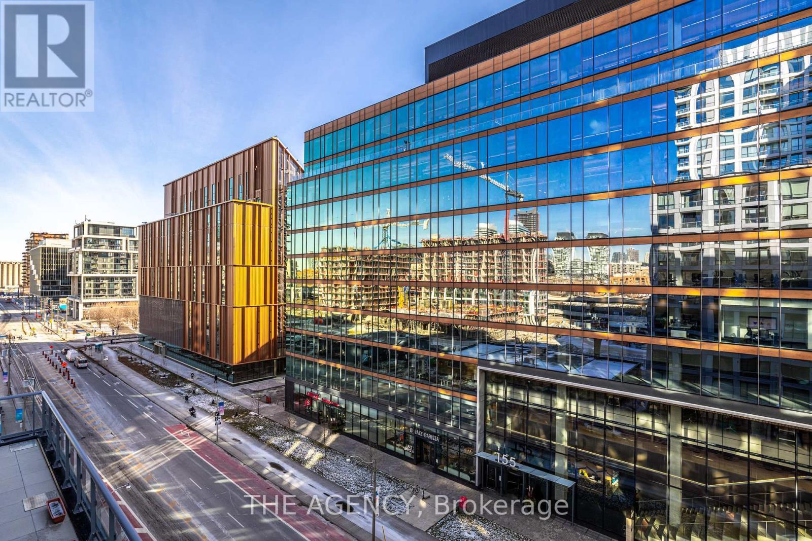 719 - 15 Richardson Street S, Toronto, ON - Outdoor