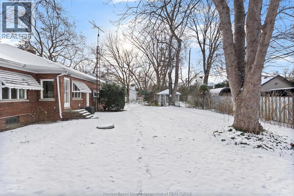 3207 Bruce, Windsor, ON - Outdoor