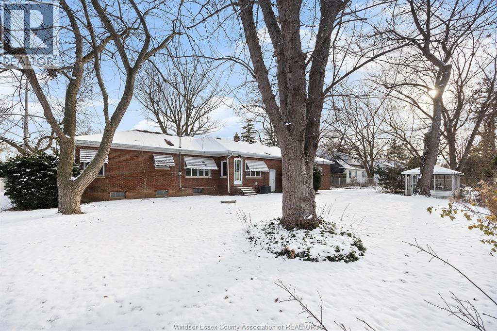 3207 Bruce, Windsor, ON - Outdoor