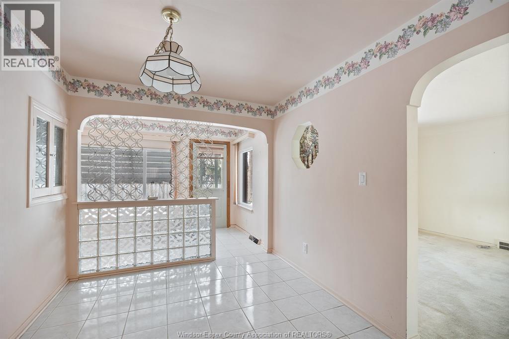 3207 Bruce, Windsor, ON - Indoor Photo Showing Other Room