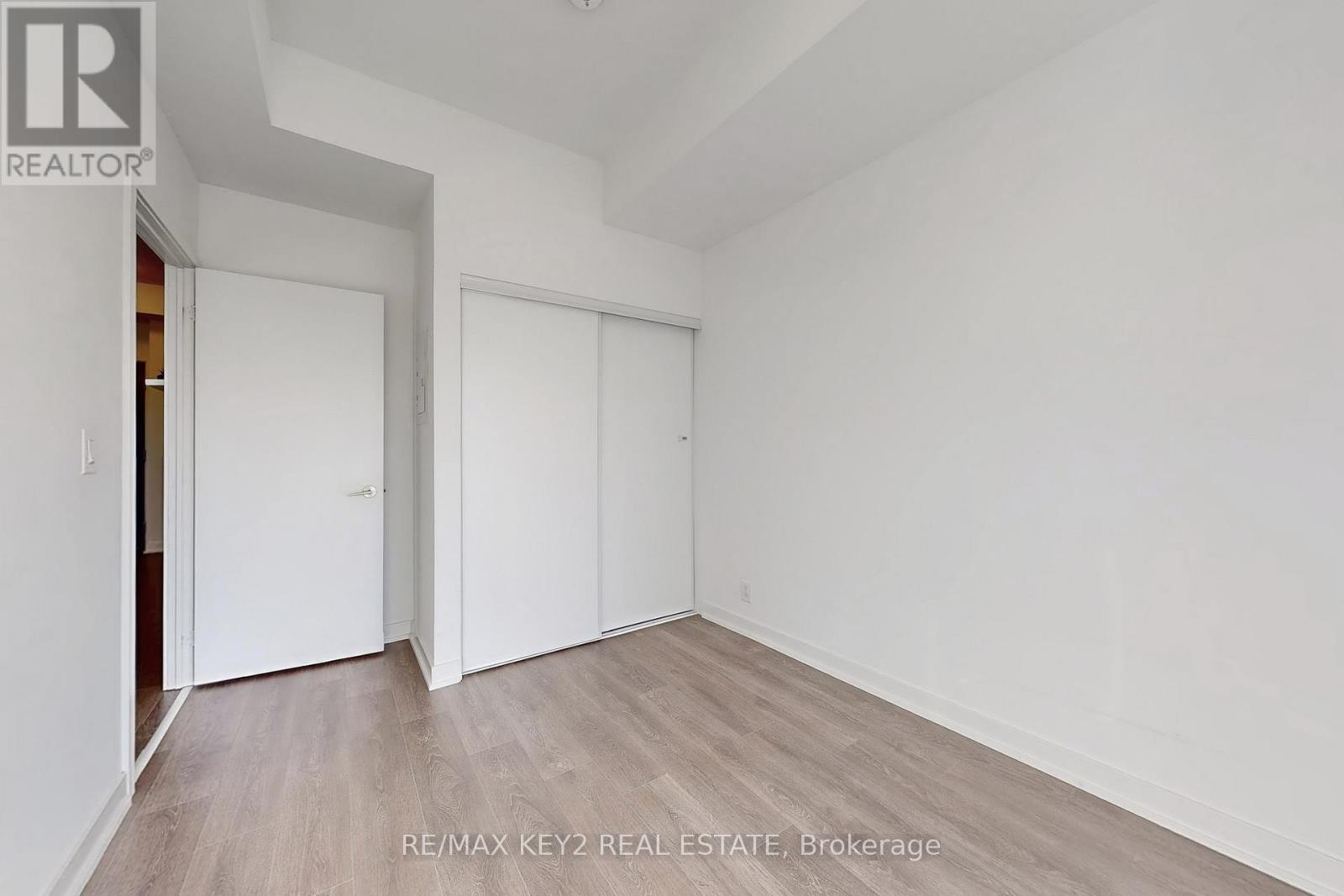 1901 - 2033 Kennedy Road, Toronto, ON - Indoor Photo Showing Other Room