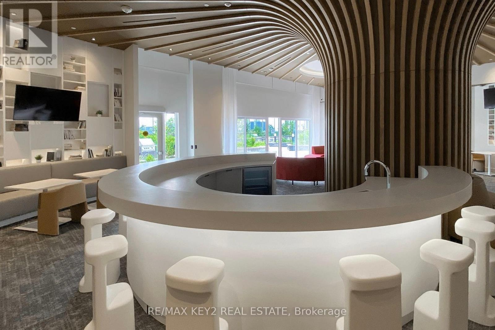 1901 - 2033 Kennedy Road, Toronto, ON - Indoor