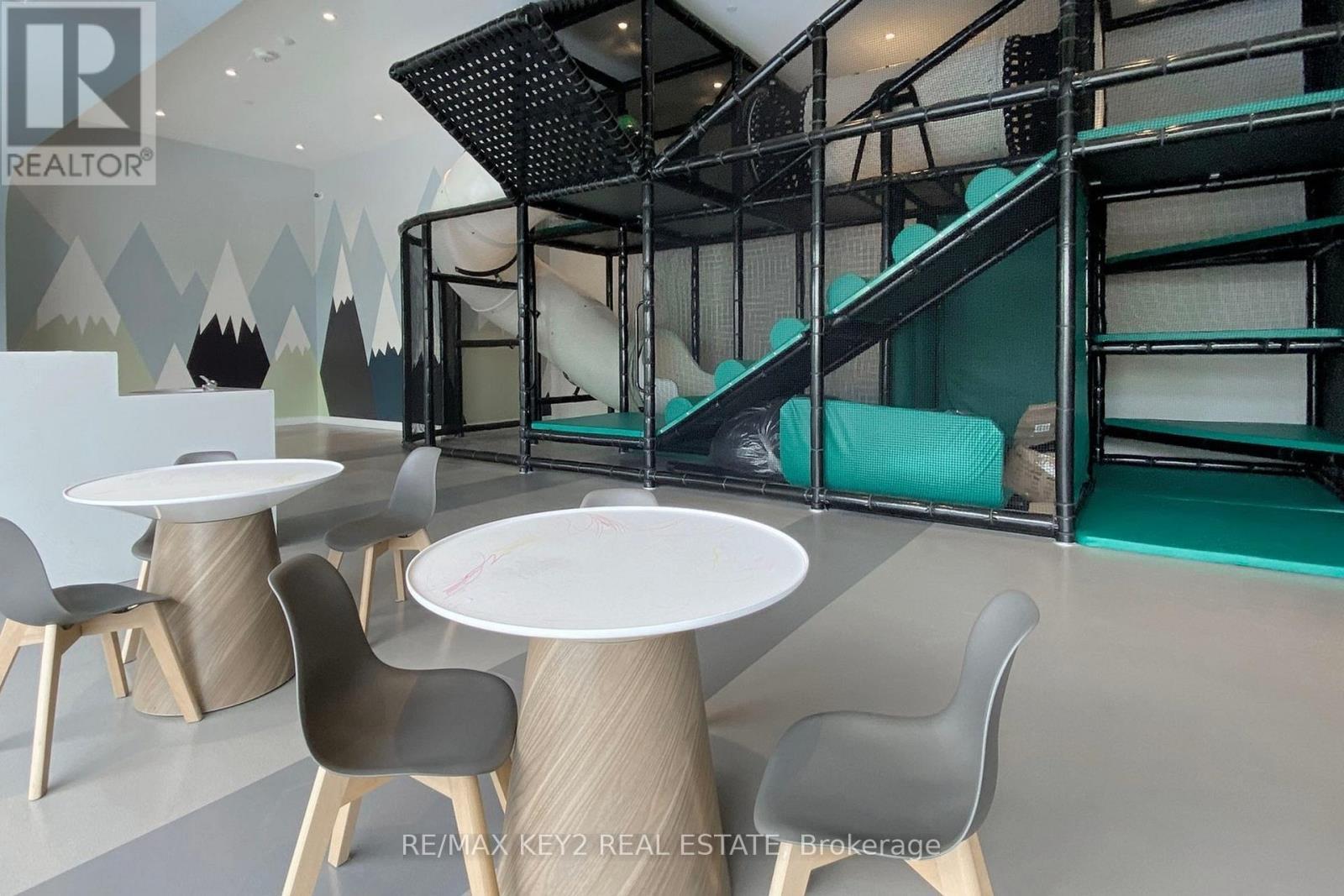 1901 - 2033 Kennedy Road, Toronto, ON - Indoor