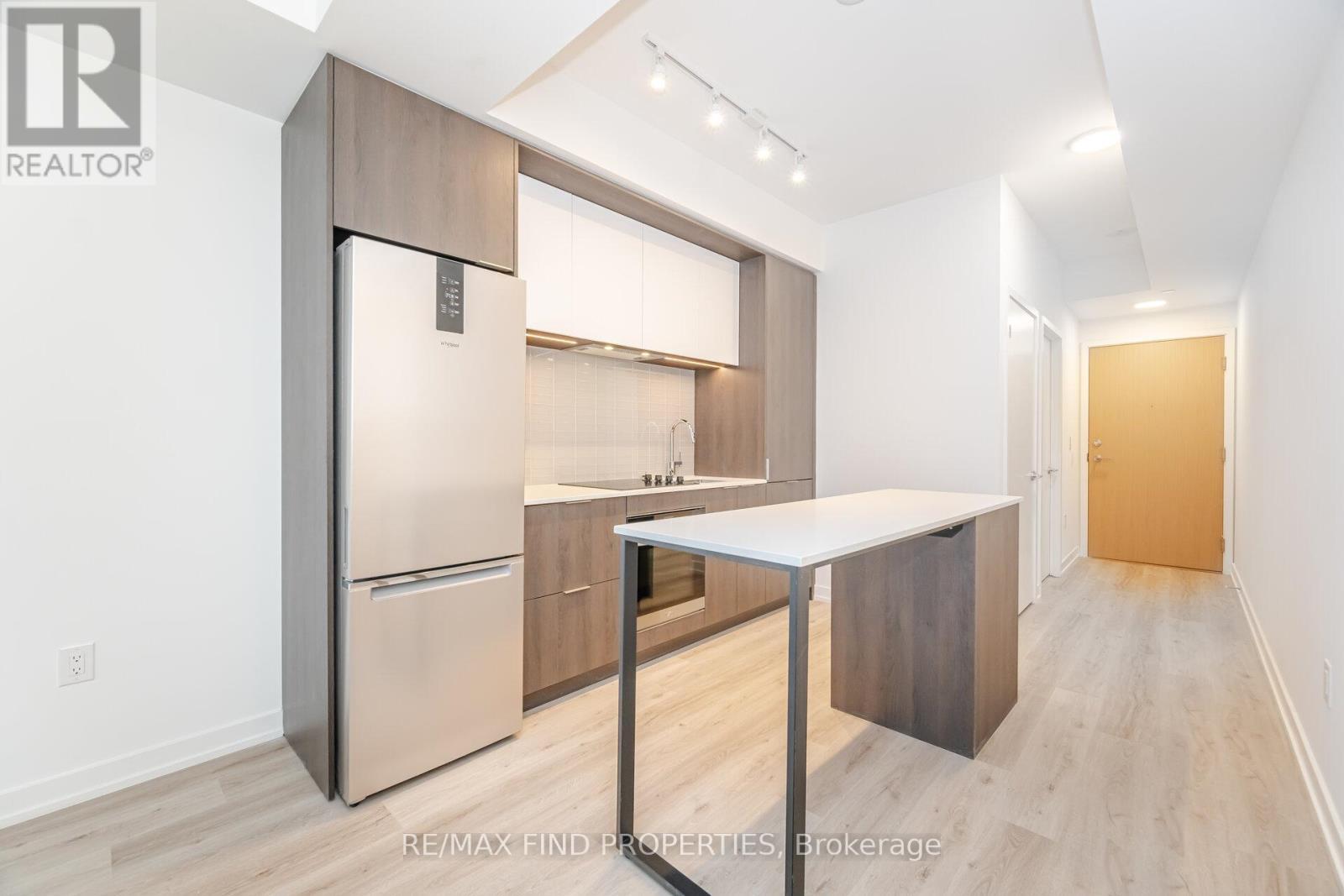 3105 - 395 Square One Drive, Mississauga, ON - Indoor Photo Showing Other Room