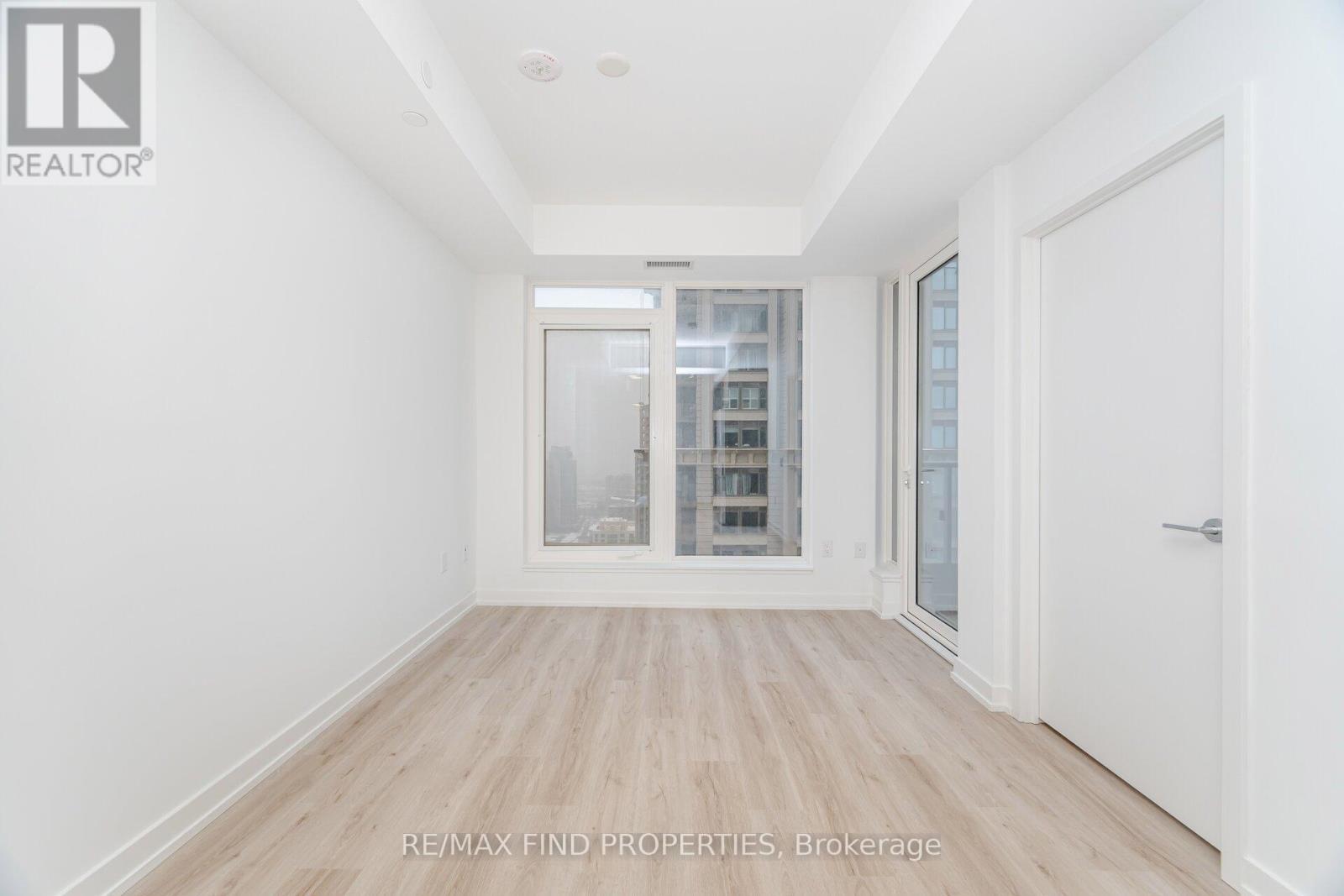 3105 - 395 Square One Drive, Mississauga, ON - Indoor Photo Showing Other Room