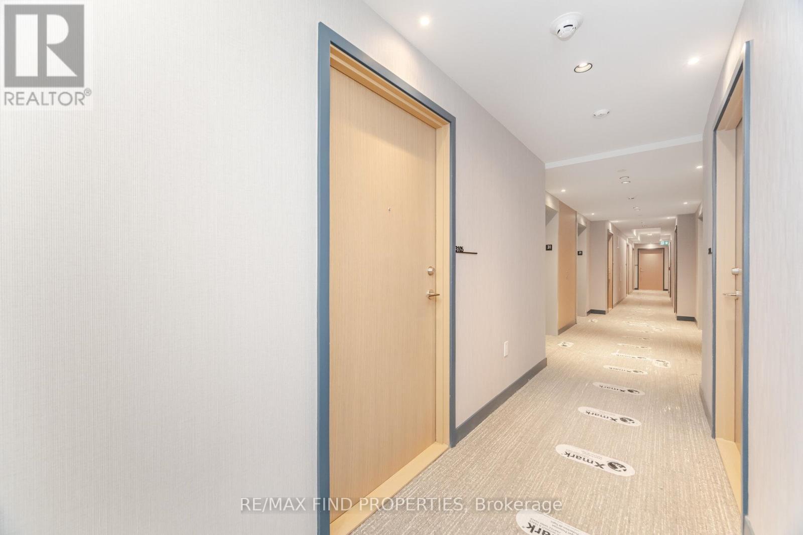 3105 - 395 Square One Drive, Mississauga, ON - Indoor Photo Showing Other Room