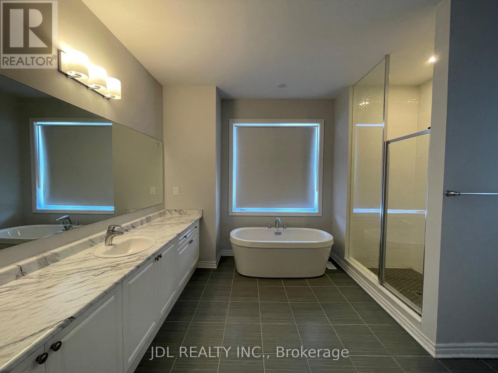 59 Bremner Street, Whitby, ON - Indoor Photo Showing Bathroom