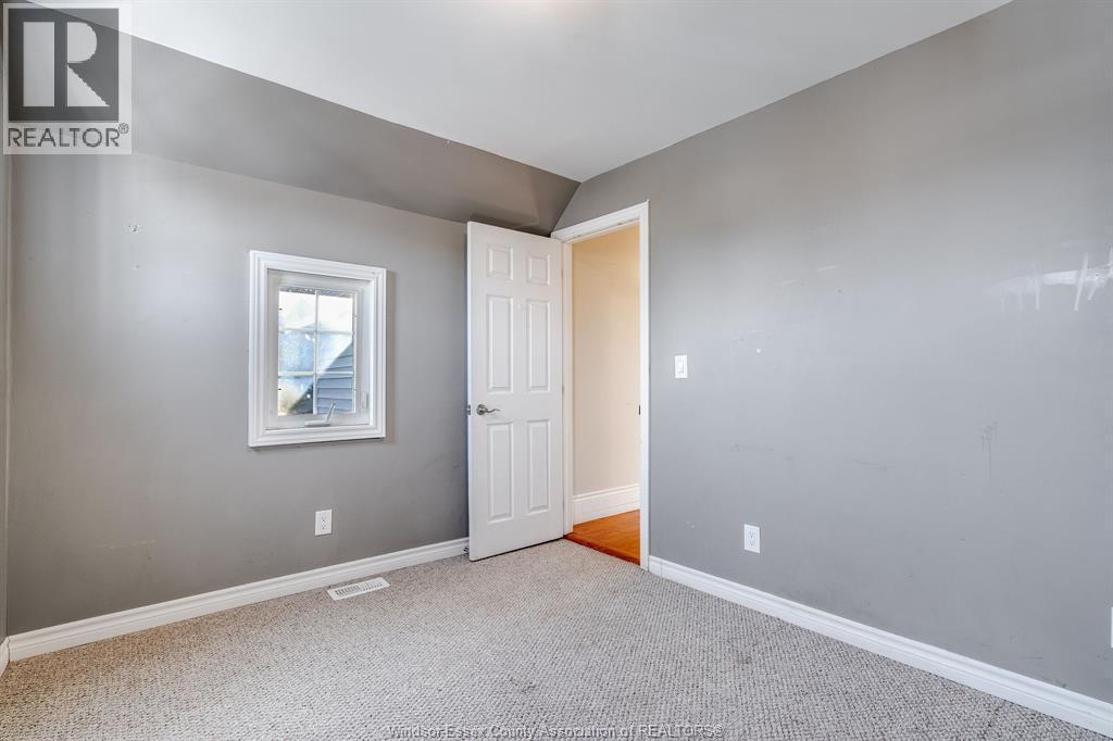 30 Mill Street East, Kingsville, ON - Indoor Photo Showing Other Room