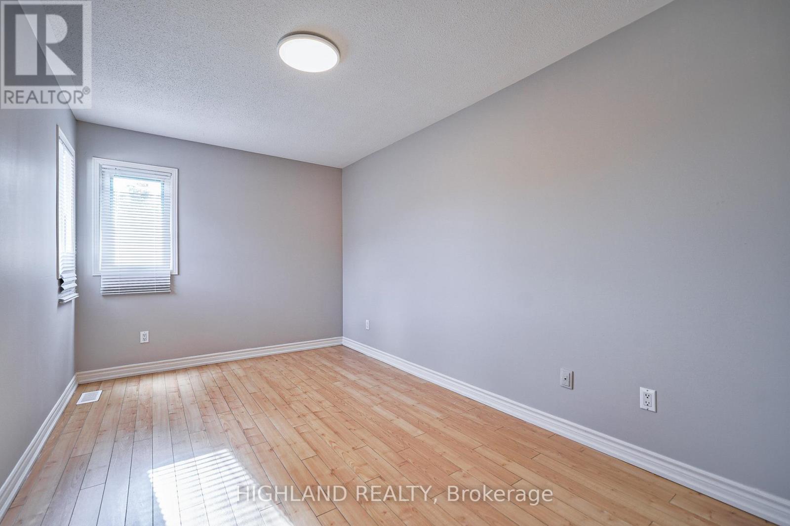 5634 Whistler Crescent, Mississauga, ON - Indoor Photo Showing Other Room