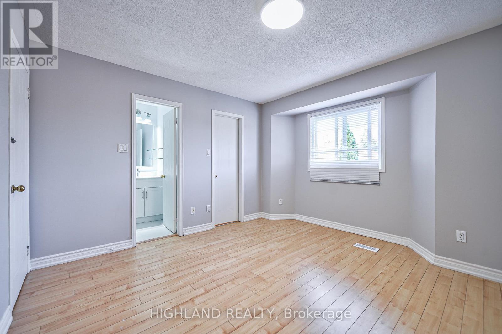 5634 Whistler Crescent, Mississauga, ON - Indoor Photo Showing Other Room