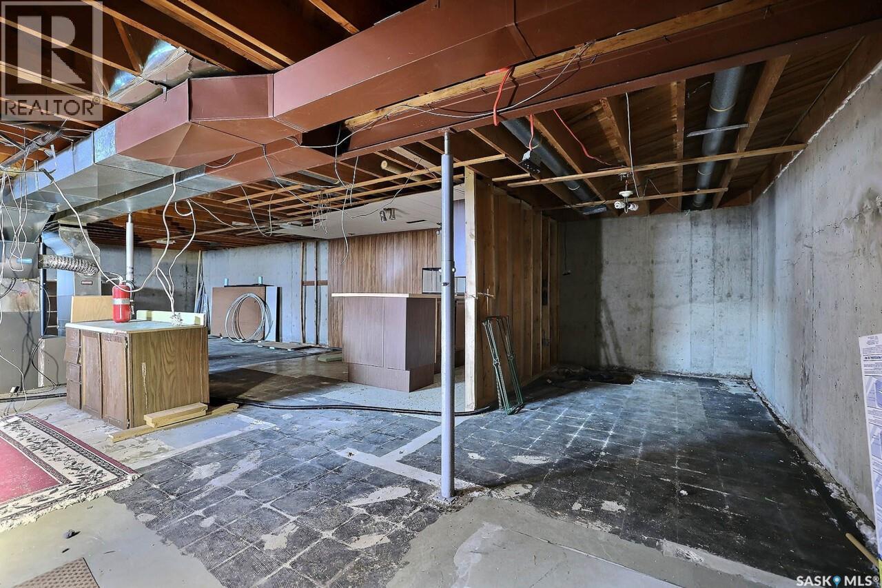 60 Cowburn Crescent, Regina, SK - Indoor Photo Showing Basement