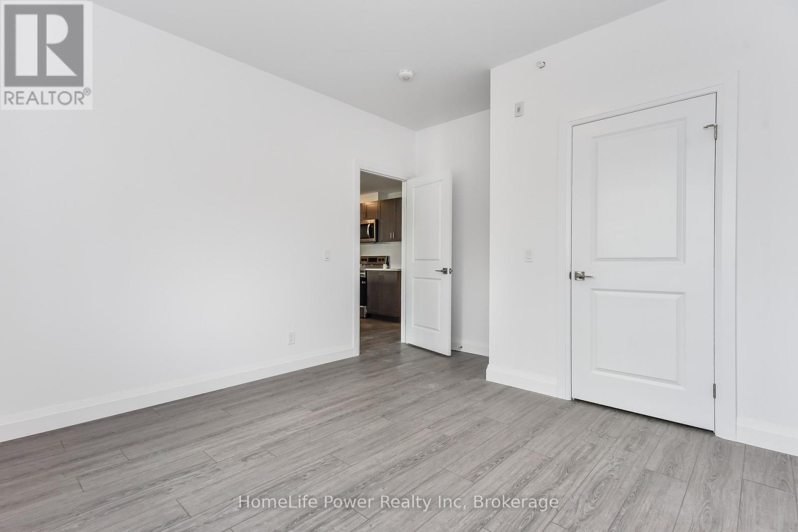 208 - 170 Northumberland Road W, North Dumfries, ON - Indoor Photo Showing Other Room