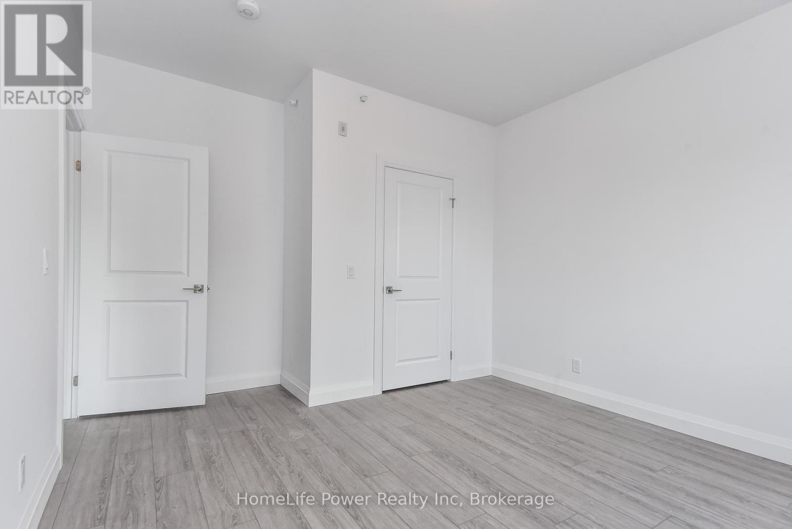 208 - 170 Northumberland Road W, North Dumfries, ON - Indoor Photo Showing Other Room