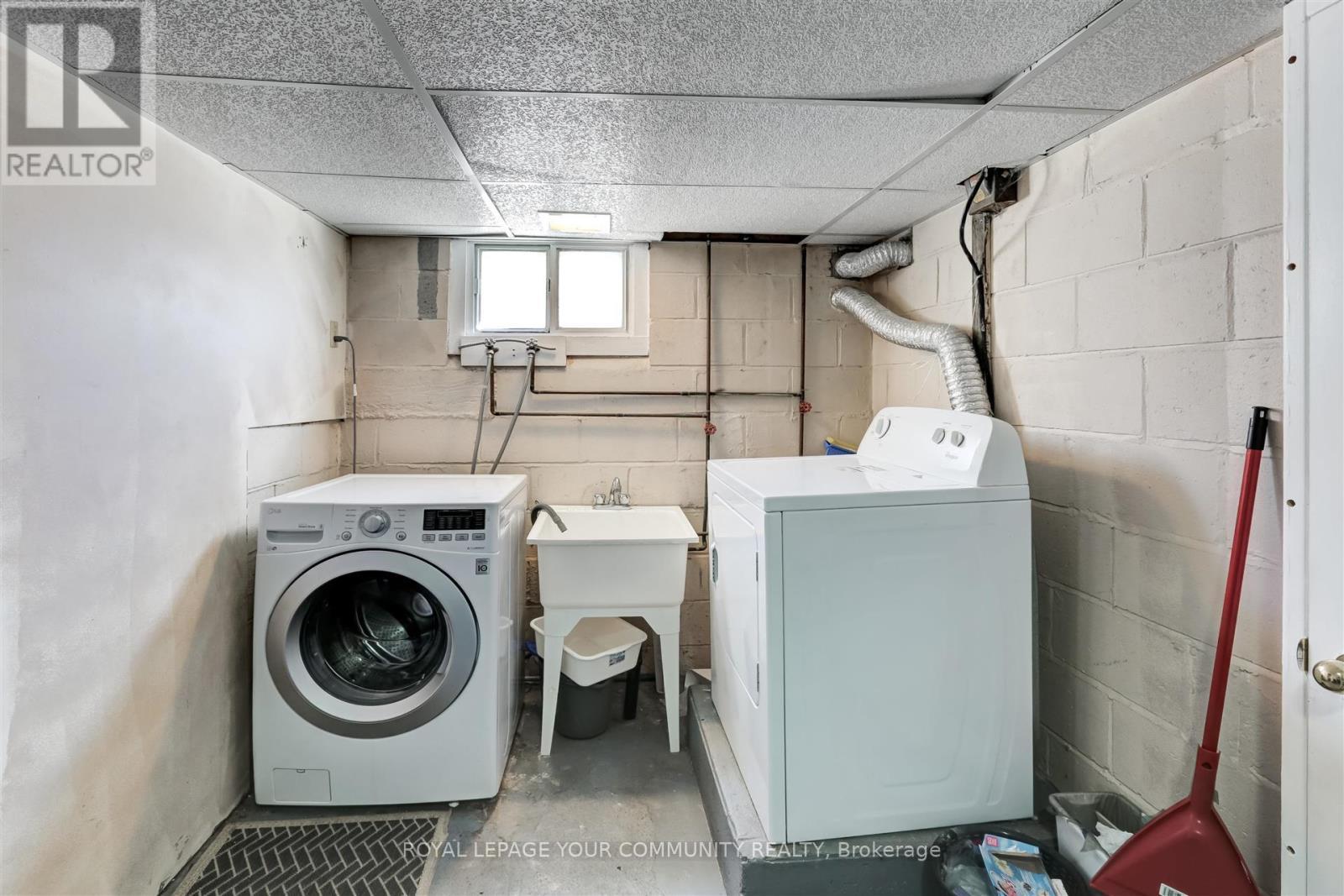 Basement - 18 Railway Street, Vaughan, ON - Indoor Photo Showing Laundry Room