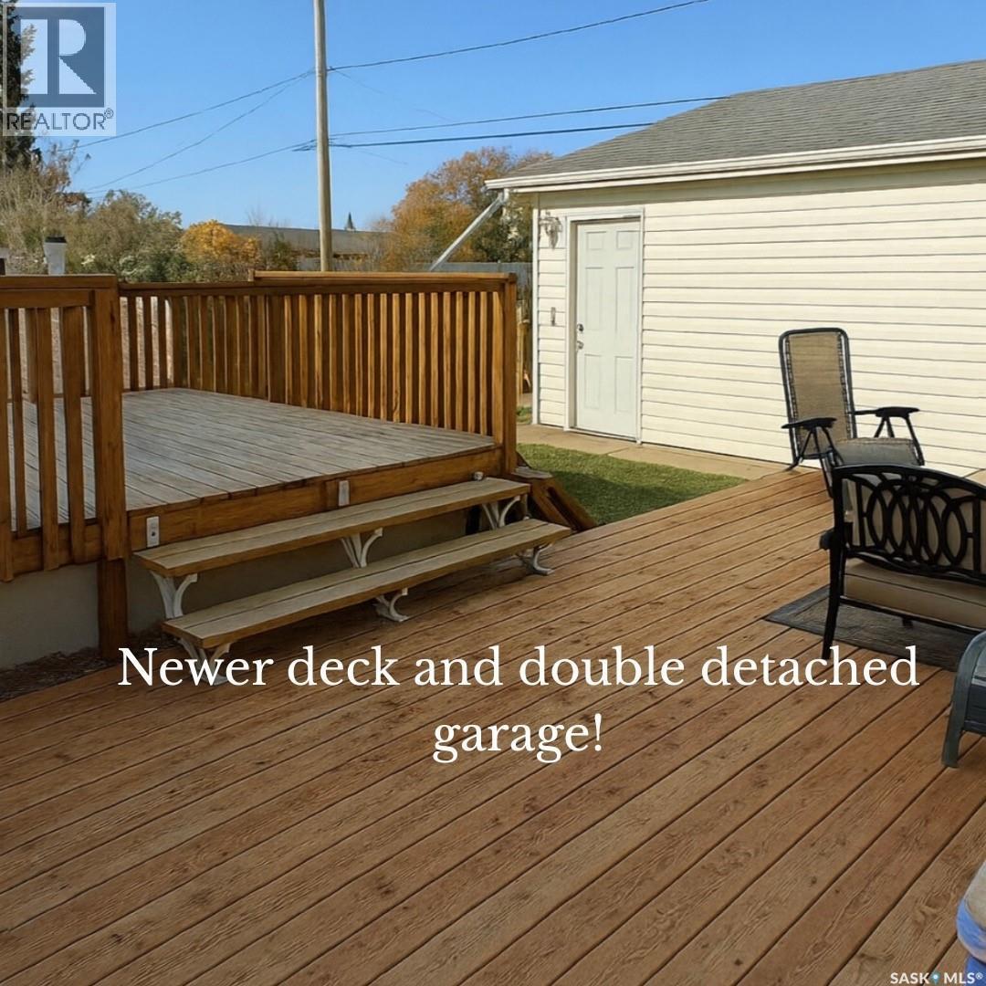 38 Railway Avenue, Plenty, SK - Outdoor With Deck Patio Veranda With Exterior