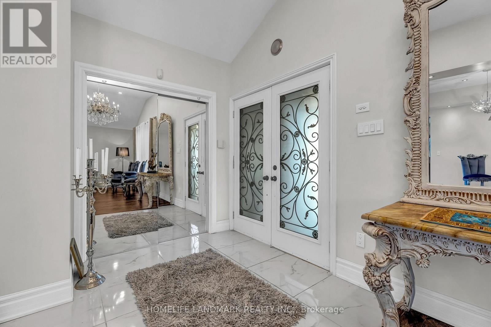 156 Duncan Road, Richmond Hill, ON - Indoor Photo Showing Other Room