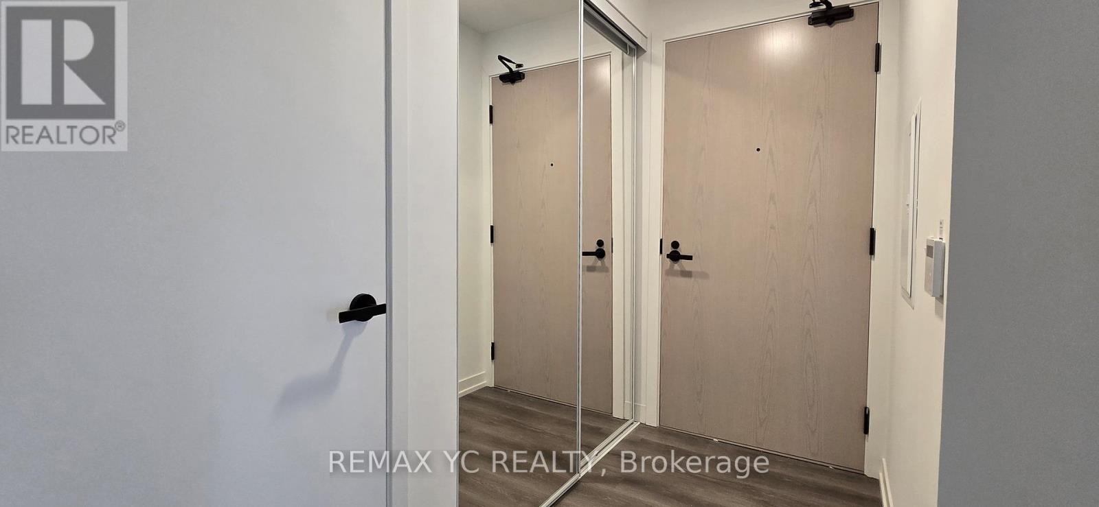 3912 - 28 Interchange Way, Vaughan, ON - Photo Showing Other Room