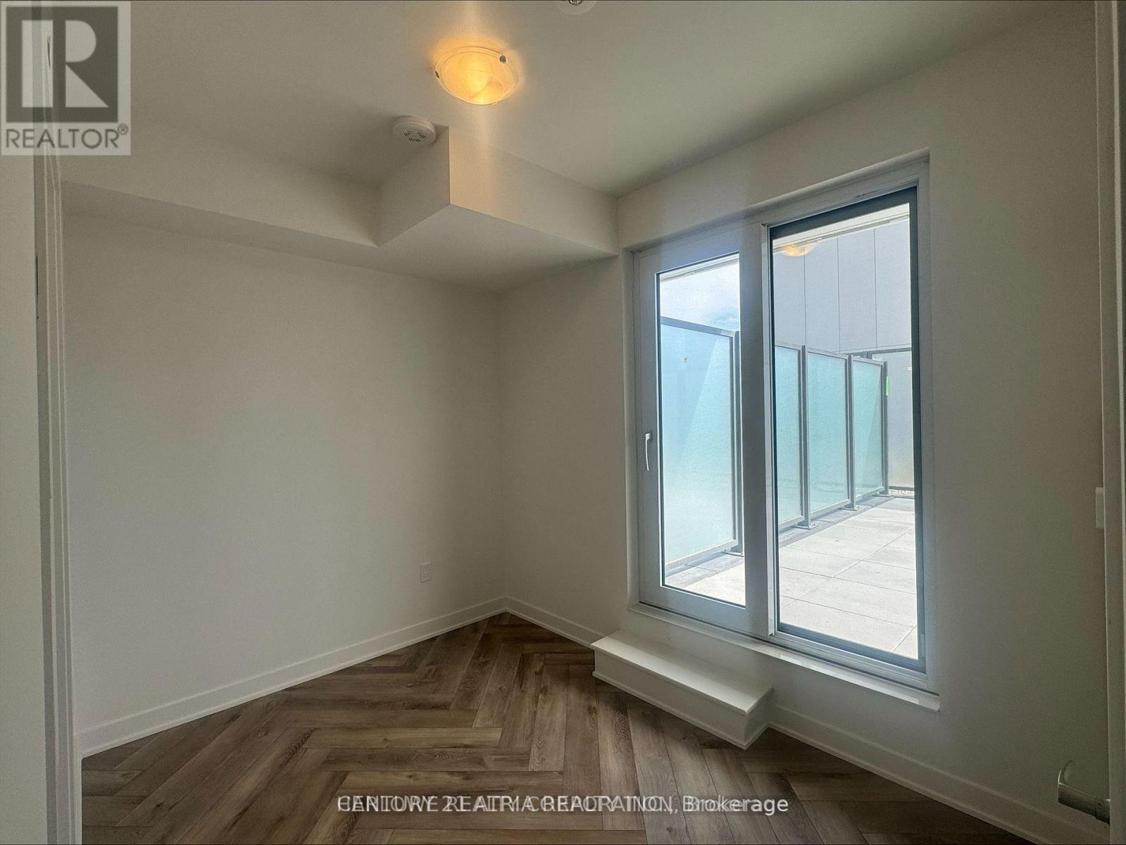 2008 - 70 Princess Street, Toronto, ON - Indoor Photo Showing Other Room