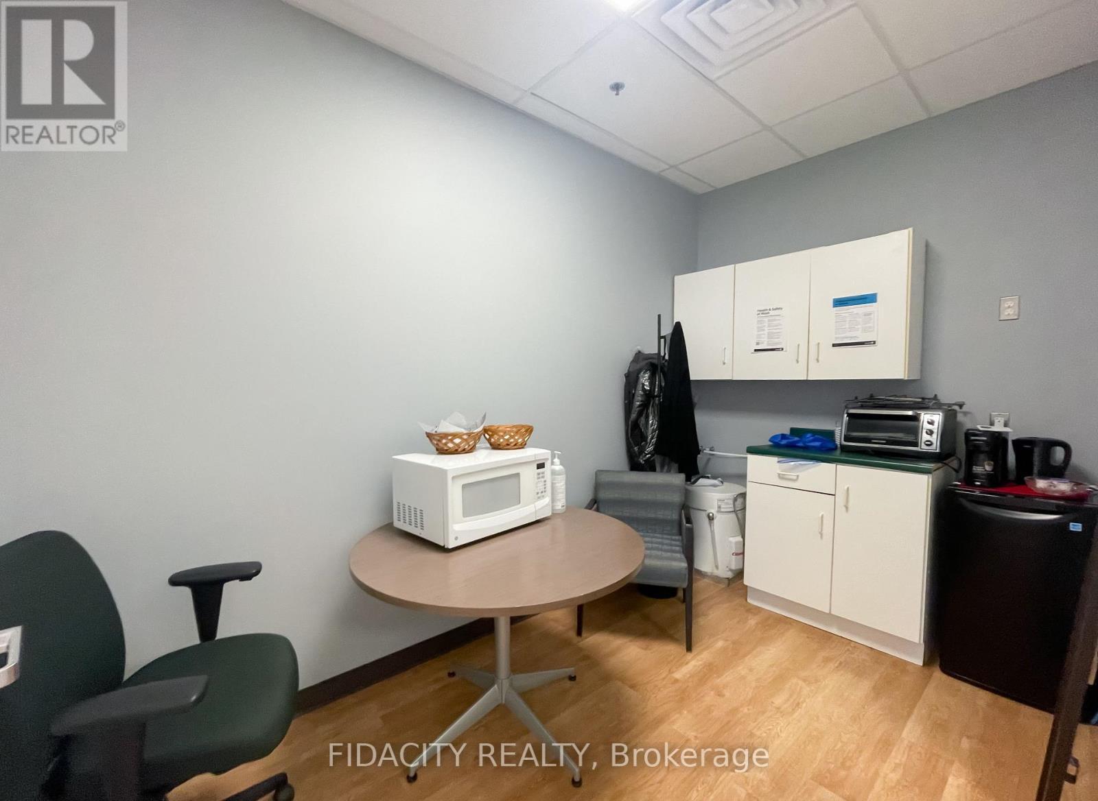 G - 75 Colonnade Road, Ottawa, ON