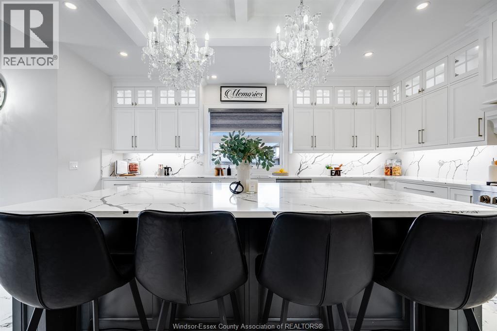 311 Water, Lakeshore, ON - Indoor Photo Showing Kitchen With Upgraded Kitchen