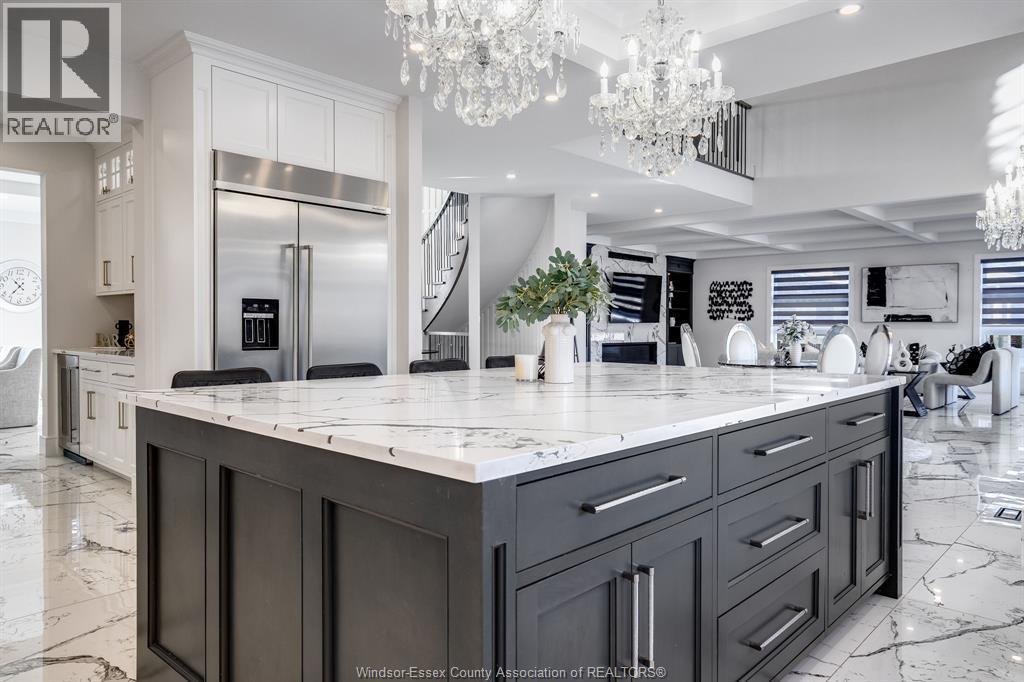311 Water, Lakeshore, ON - Indoor Photo Showing Kitchen With Upgraded Kitchen
