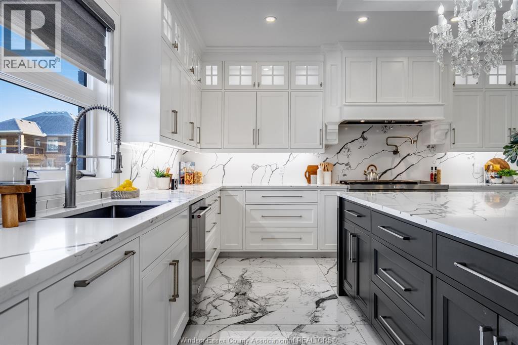 311 Water, Lakeshore, ON - Indoor Photo Showing Kitchen With Upgraded Kitchen