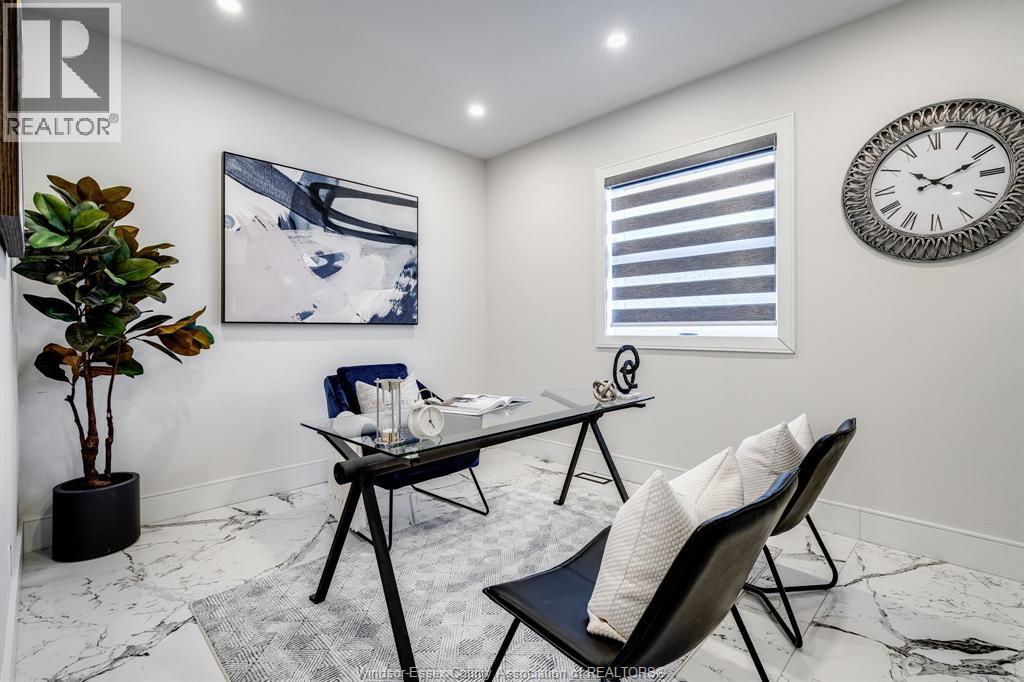 311 Water, Lakeshore, ON - Indoor