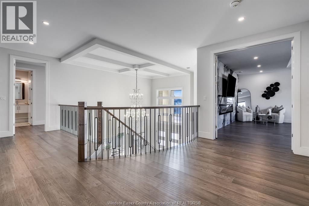 311 Water, Lakeshore, ON - Indoor Photo Showing Other Room