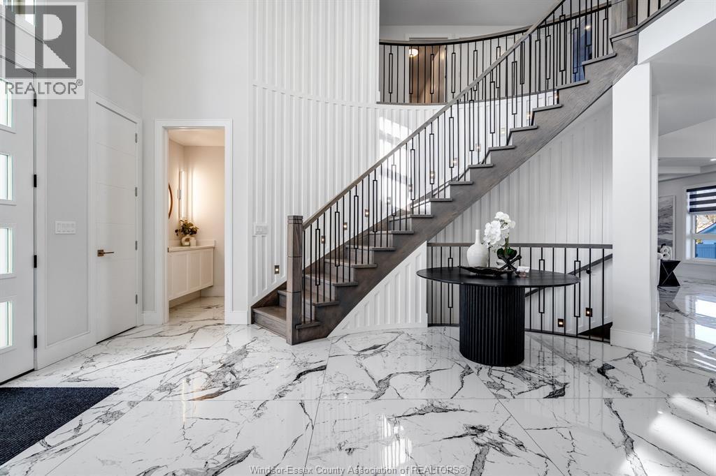 311 Water, Lakeshore, ON - Indoor Photo Showing Other Room