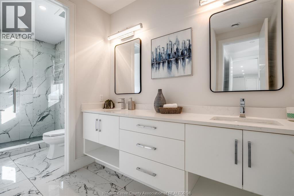 311 Water, Lakeshore, ON - Indoor Photo Showing Bathroom