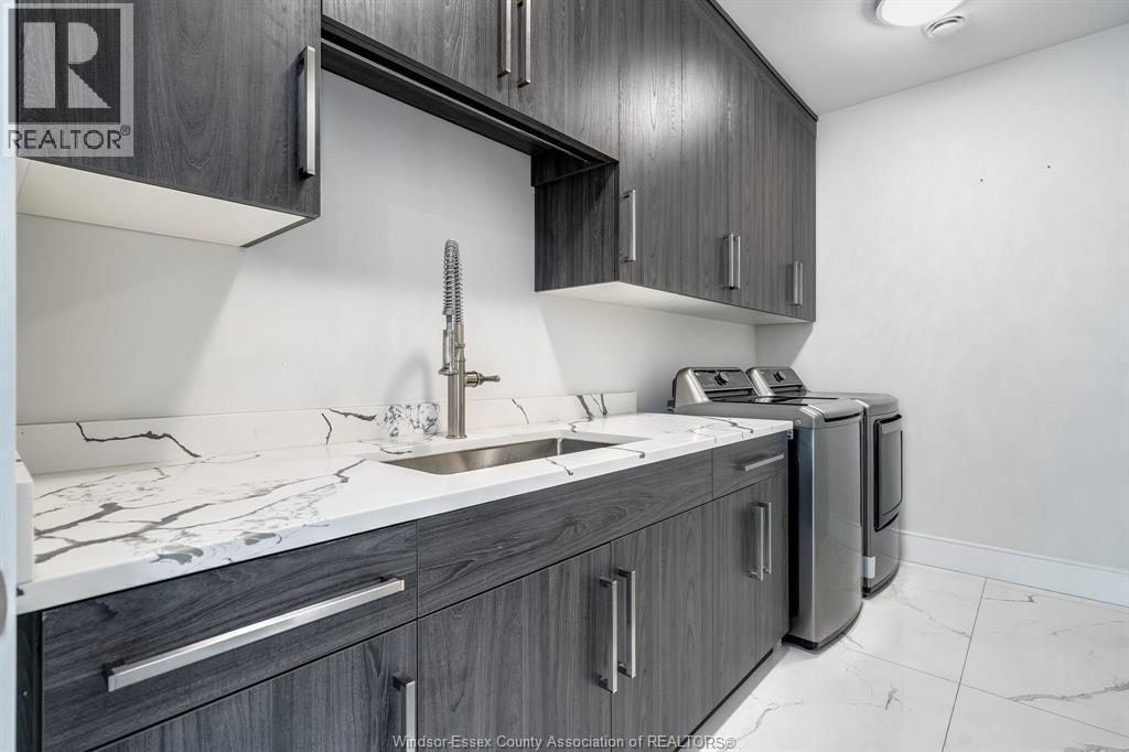 311 Water, Lakeshore, ON - Indoor Photo Showing Laundry Room