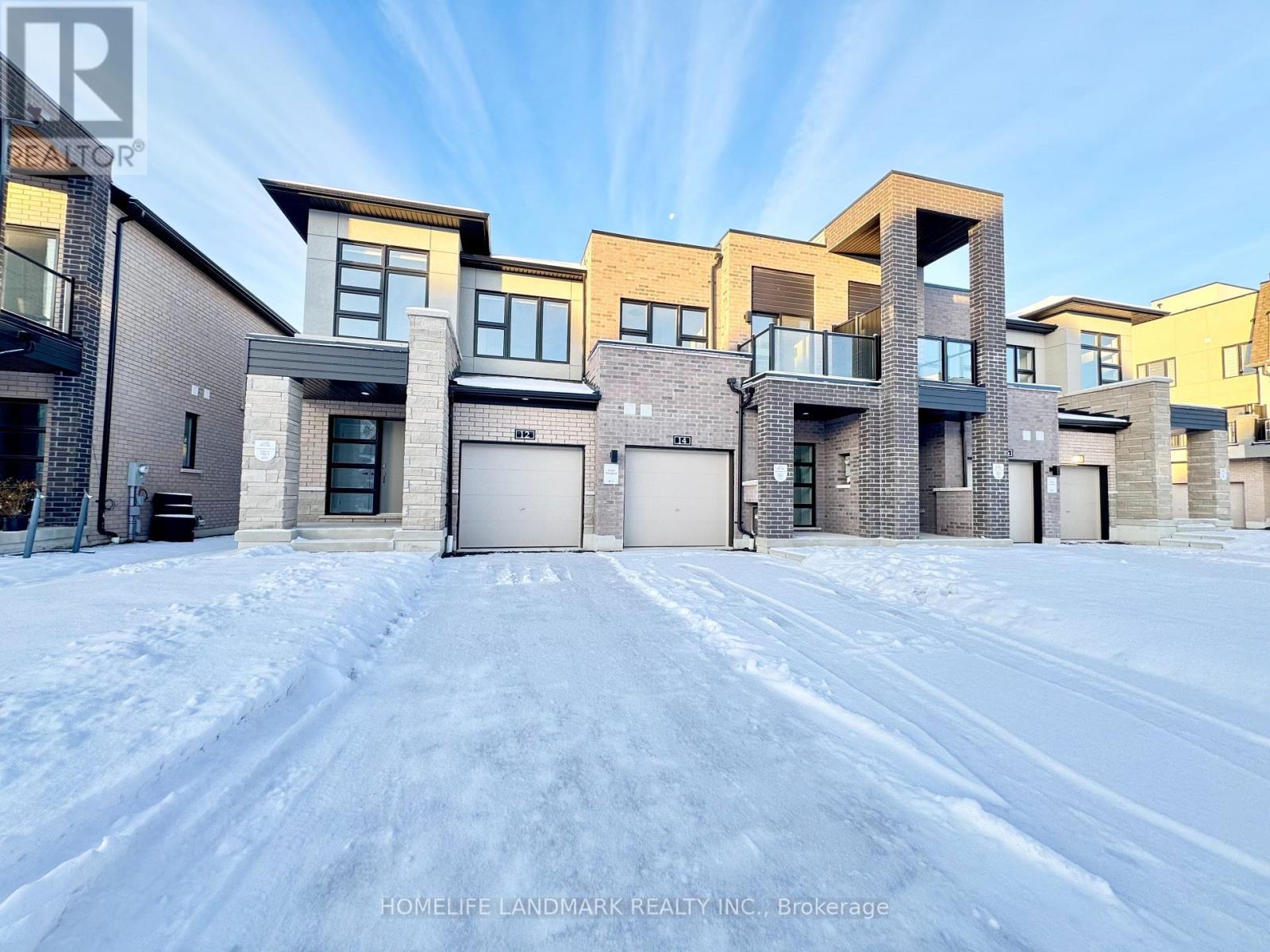 12 Harvey Bunker Crescent, Markham, ON - Outdoor With Facade