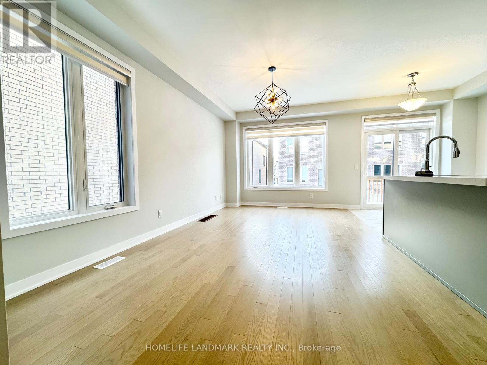 12 Harvey Bunker Crescent, Markham, ON - Indoor