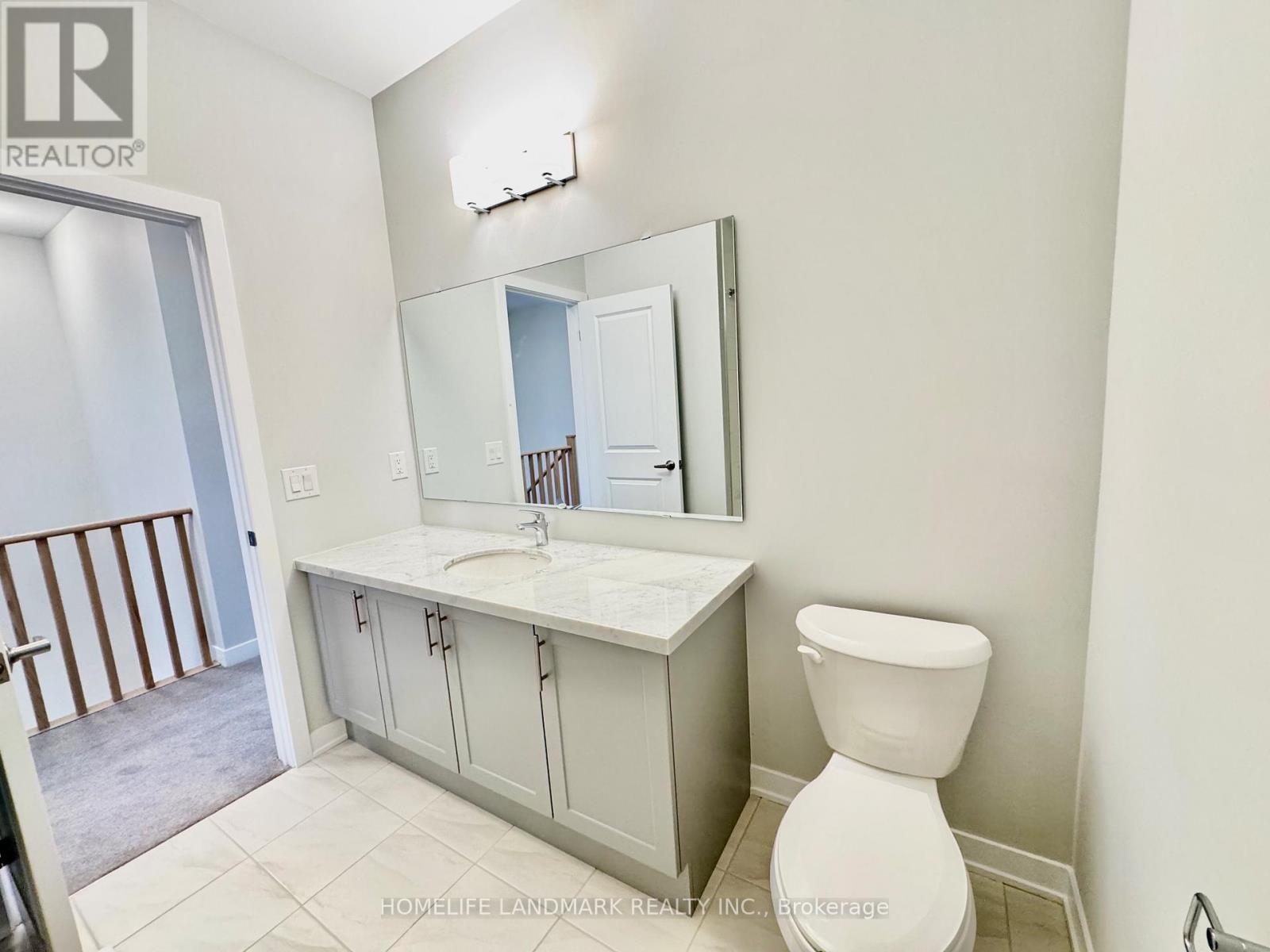 12 Harvey Bunker Crescent, Markham, ON - Indoor Photo Showing Bathroom