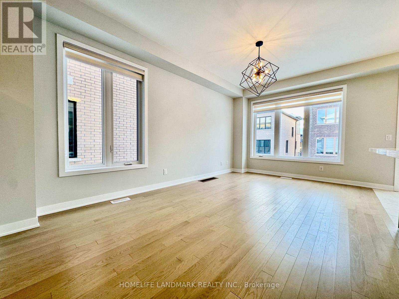 12 Harvey Bunker Crescent, Markham, ON - Indoor Photo Showing Other Room