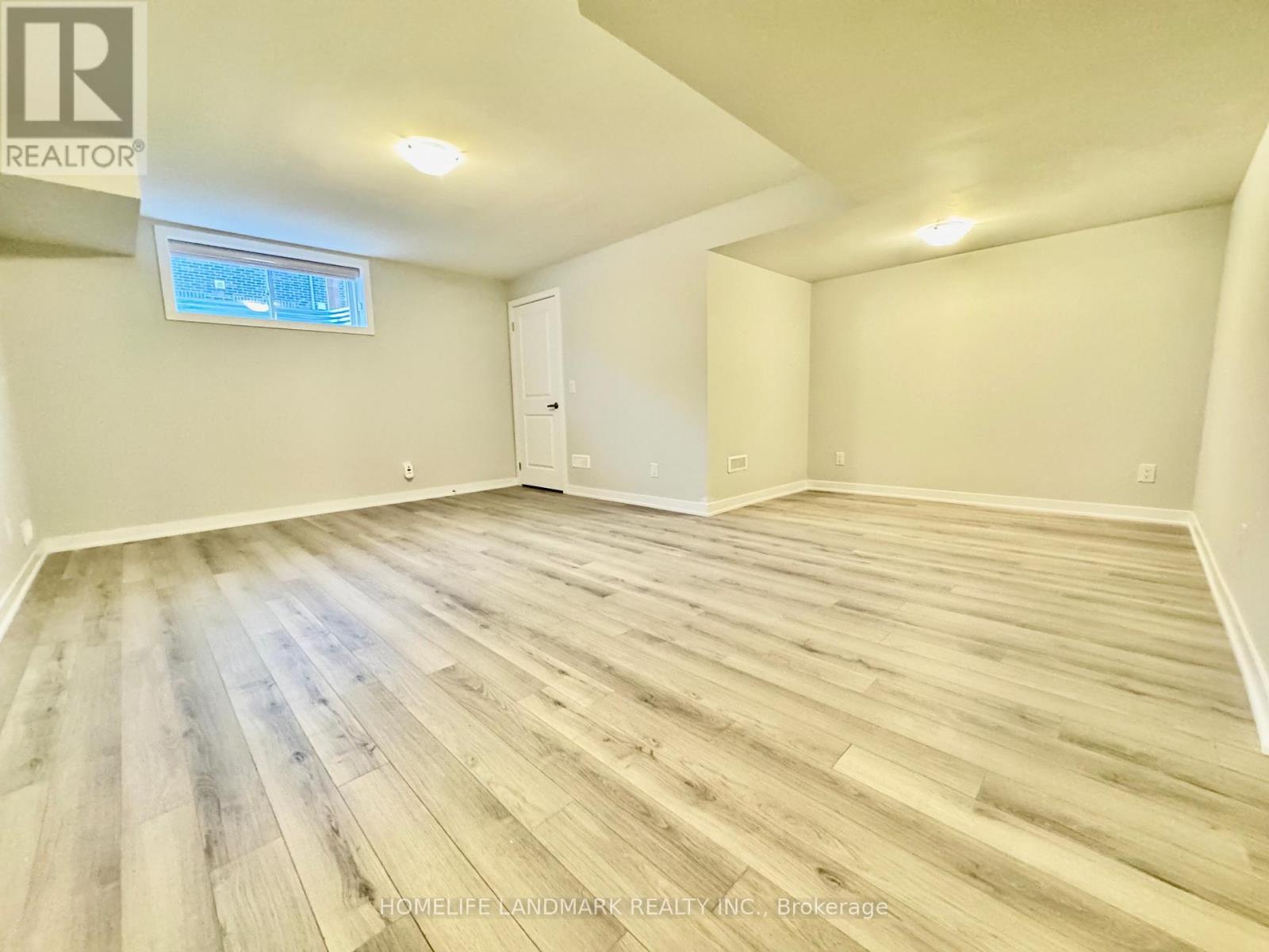 12 Harvey Bunker Crescent, Markham, ON - Indoor Photo Showing Other Room