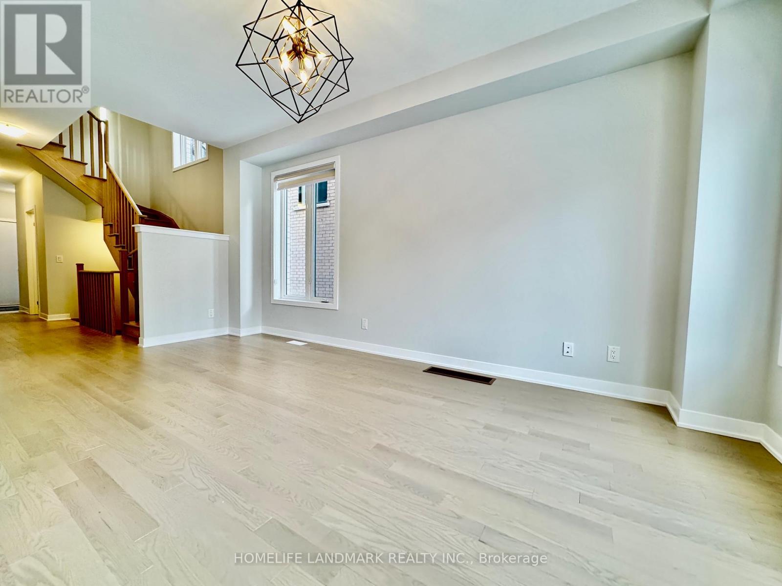 12 Harvey Bunker Crescent, Markham, ON - Indoor Photo Showing Other Room