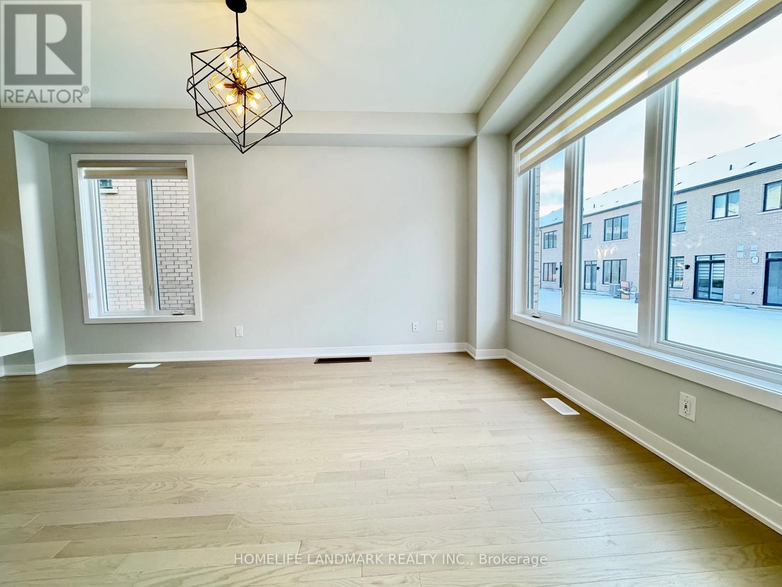 12 Harvey Bunker Crescent, Markham, ON - Indoor Photo Showing Other Room